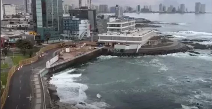 Chile en emergencia por alerta de tsunami tras un terremoto de magnitud 8.8 en Rusia