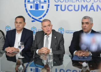 Jaldo destacó que en agosto se invertirán U$D 280 millones en obras para Tucumán