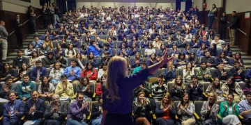 “Buscamos darles herramientas a muchos jóvenes que no se animan a lanzarse a sus sueños”