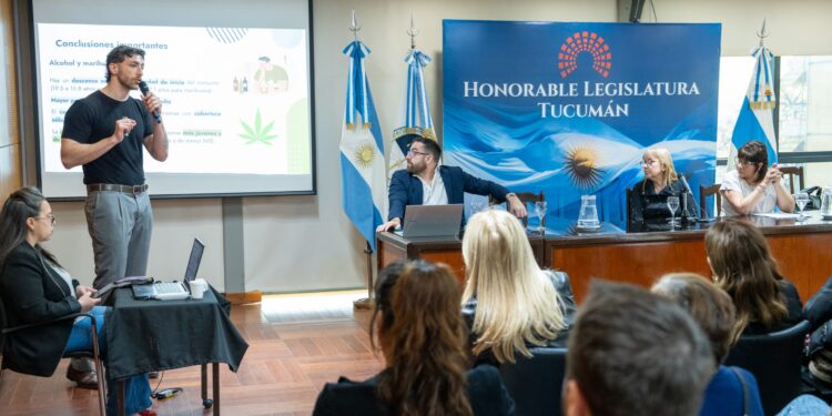 Se realizó en la Legislatura el 3° Foro “Hablemos de Salud Mental”
