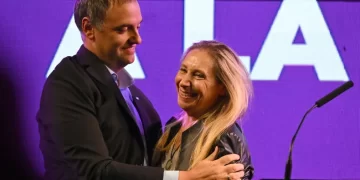 El Gobierno denunció una operación de inteligencia para grabar conversaciones privadas de Karina Milei