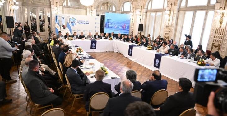 Jaldo encabezó una reunión de gabinete y destacó los logros de los primeros dos años de gestión