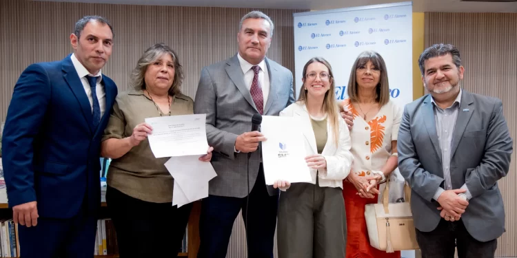 Por sus 25 años, declaran de Interés Municipal a la librería El Ateneo y reconocen su aporte a la cultura
