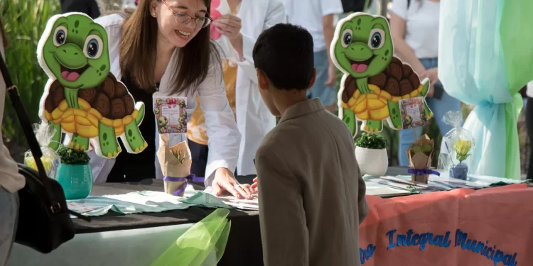Día Mundial de la Toma de Conciencia de la Tartamudez: la Plaza Independencia albergó una jornada inclusiva y de sensibilización