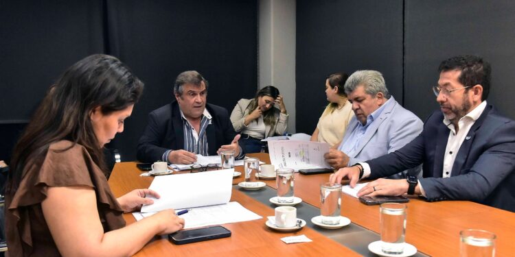 El presupuesto 2026 comenzó a ser estudiado en Comisión