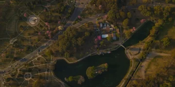 Convocan a un concurso nacional de ideas para diseñar la nueva Confitería del Lago del Parque 9 de Julio