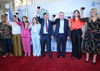 Jaldo pidió modernizar las leyes laborales y respaldó la decisión de no vetar el Presupuesto 2026