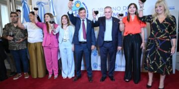 Jaldo pidió modernizar las leyes laborales y respaldó la decisión de no vetar el Presupuesto 2026