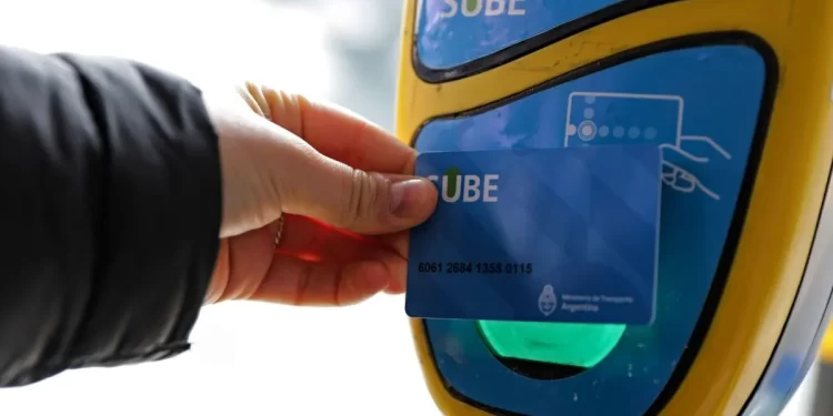 Desde este viernes  el boleto de las líneas urbanas costará $1.250