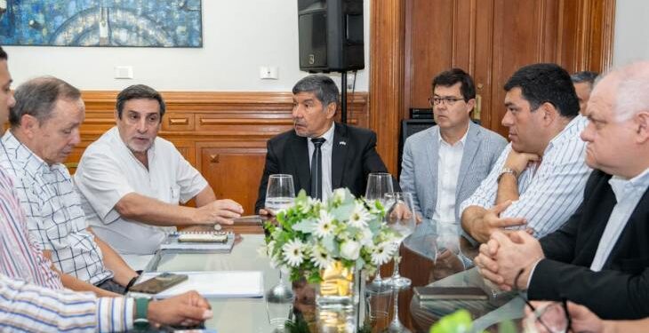 El Vicegobernador coordinó al gabinete para atender las consecuencias del temporal en Tucumán