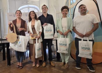 Las Termas de Río Hondo presentó en Tucumán su agenda festiva de febrero