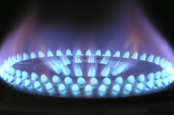 Prorrogaron la emergencia energética para el transporte y la distribución de gas