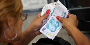 Oficializaron el bono de $70.000 de febrero para jubilados