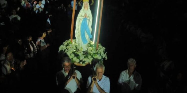 Multitudinaria muestra de fe en los festejos por la Virgen de Lourdes en San Pedro de Colalao