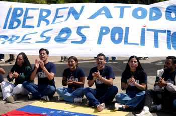 La justicia de Venezuela ordenó la libertad de 379 presos políticos