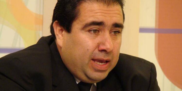 Sergio Mansilla impulsa un Proyecto de Capacitación Obligatoria para Prevenir la Violencia en el Deporte