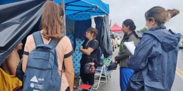 Equipos de salud mental acompañan a las familias afectadas por las inundaciones en Tucumán