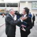 Jaldo recibió al presidente Milei en el aeropuerto