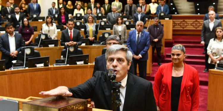 La Legislatura designó a Agustín Fernández como nuevo Defensor del Pueblo de Tucumán