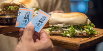 Más de 1000 personas disfrutaron de la Noche de las Sangucherías