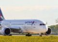LATAM cancela la ruta Tucumán – Lima por altos costos aeroportuarios en Perú