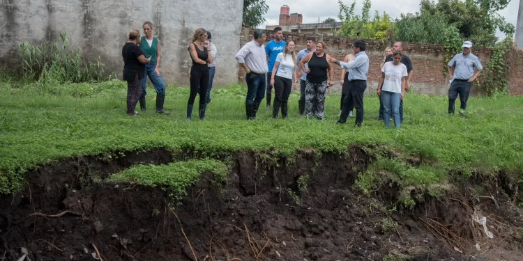El Municipio trabaja en el reencauce de canales de desagüe en la capital para prevenir futuros anegamientos