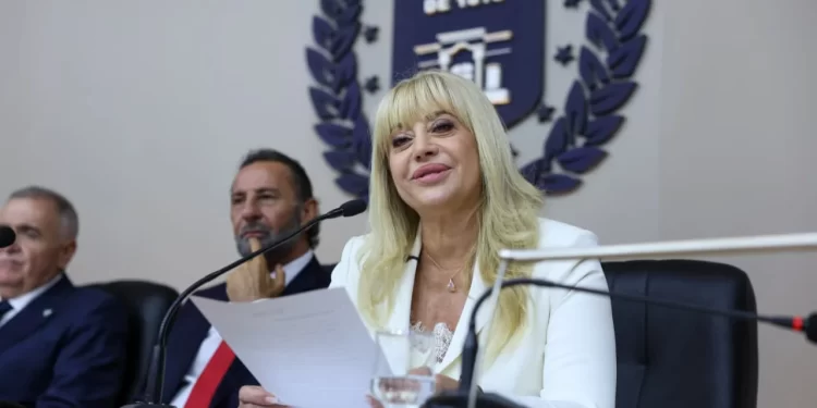 Rossana Chahla: “No vine a ocupar una silla, vine a cambiar la historia de San Miguel de Tucumán”