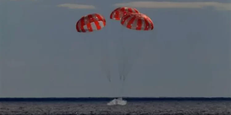 Artemis II: la cápsula Orión amerizó en el Pacífico