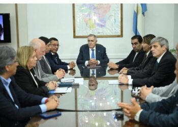 Jaldo anunció subsidio eléctrico para 10.000 familias afectadas por inundaciones