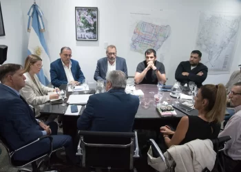 Municipio y empresarios del transporte abordan acciones para hacer más eficiente la prestación del servicio