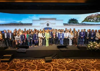 Desde San Miguel de Tucumán, intendentes de todo el país reafirmaron su compromiso para enfrentar al cambio climático