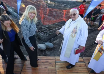 “La ciudad que queremos se construye desde la fe y la unión”, reflexionó la intendente Chahla en la Fiesta de la Divina Misericordia
