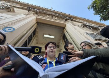 Escuela Normal: hubo diálogo y los estudiantes levantaron el reclamo