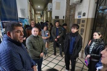 Escuela Normal: iniciaron tareas de mantenimiento y entregaron mobiliario