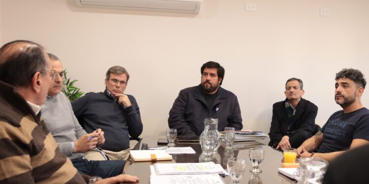 La comisión de Transporte recibió al secretario de Movilidad Urbana de la Intendencia