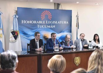 El legislador Romano Norri presentó un proyecto para implementar el juicio por jurados en Tucumán