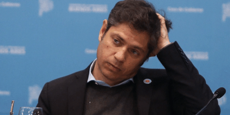 El gobernador Axel Kicillof dejó sin asistencia alimentaria a 2 millones de bonaerenses