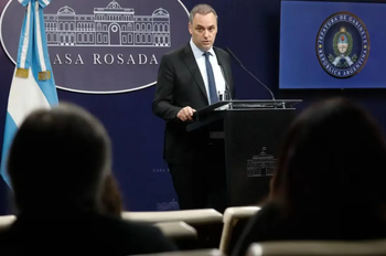 Causa Adorni: la Justicia detectó movimientos con criptomonedas