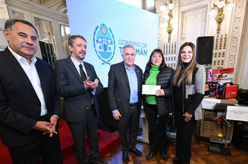 Jaldo entregó equipamiento por más de $168 millones para cooperativas