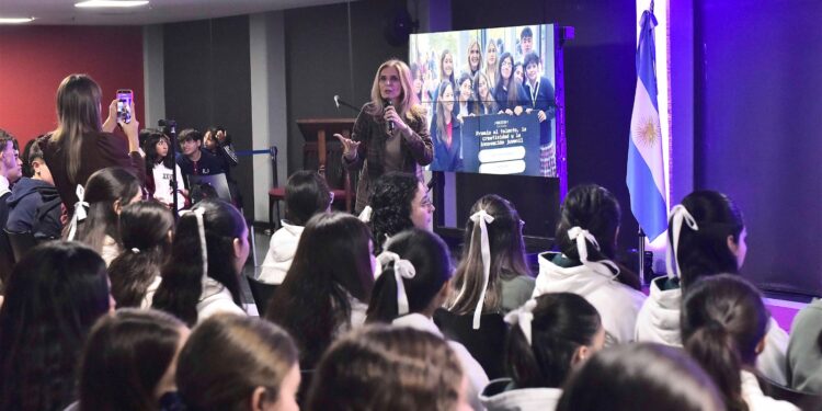 Más de 200 estudiantes participarán de una nueva edición de Hackear Tucumán