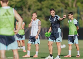 Montiel preocupa, pero Messi y Tagliafico vuelven con todo: el parte físico de la Selección a cuatro días de Austria