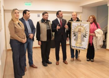 El presidente del Concejo Deliberante, Fernando Juri, recibió la visita del Padre Enzo Romero