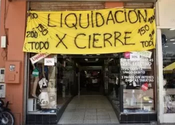 La crisis económica deja una fuerte huella en Tucumán: Más de 500 comercios bajaron sus persianas