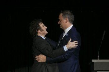 Manuel Adorni renunció al cargo de jefe de Gabinete