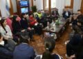 Jaldo recibió a alumnos de la ESEA y les garantizó asistencia