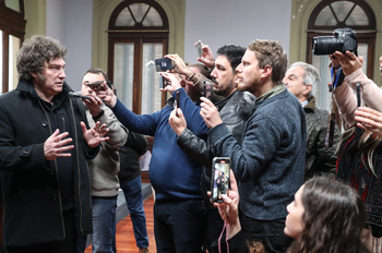 Día del Periodista: Milei volvió a las críticas