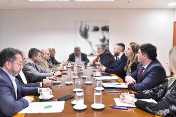 La Comisión de Turismo avanza en una ley para regular los alquileres temporarios