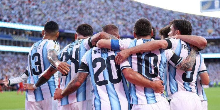 Argentina vuelve a sufrir, vuelve a ganar y ahora le toca Inglaterra: 3-1 a Suiza en la prórroga**