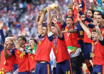 Madrid se vistió de campeón: Dos millones de personas recibieron a España con la Copa del Mundo en Cibeles