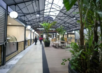 Reabrió el Mercado de la Ciudad con 20 locales y nuevos espacios gastronómicos